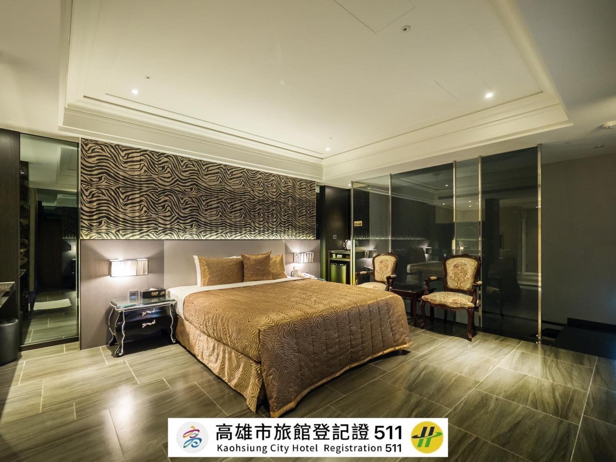 薇風情汽車旅館 - 鳳山館 Cao Hùng Ngoại thất bức ảnh